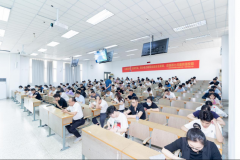 <b>打制三大标杆性：初次实现辖区高校食安办理步</b>